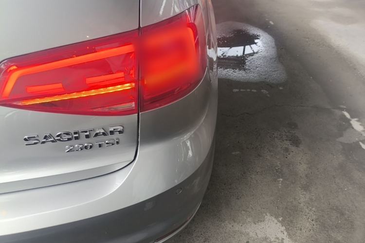 Used Volkswagen Sagitar 2017 230TSI Automatic Comfort Version Right Rear Taillight