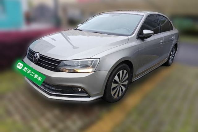 Used Volkswagen Sagitar 2017 180TSI Automatic Luxury Edition