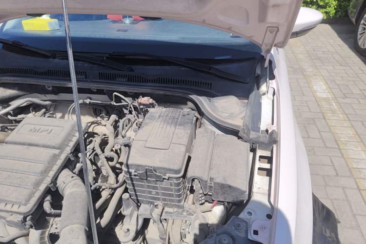 Used Volkswagen Sagitar 2017 1.6L Automatic Comfort Model Engine Bay Left