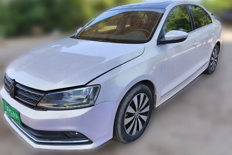 Used Volkswagen Sagitar 2017 1.6L Automatic Comfort Model Guazi used car, China used car export, Used car for sale, Used  cars, Cheapest cars for sale