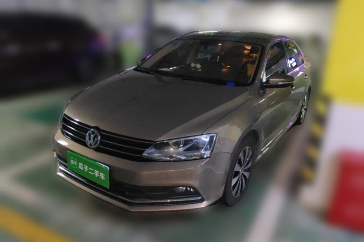 Used Volkswagen Sagitar 2017 1.6L Automatic Comfort Model Guazi used car, China used car export, Used car for sale, Used cars, Cheapest cars for sale