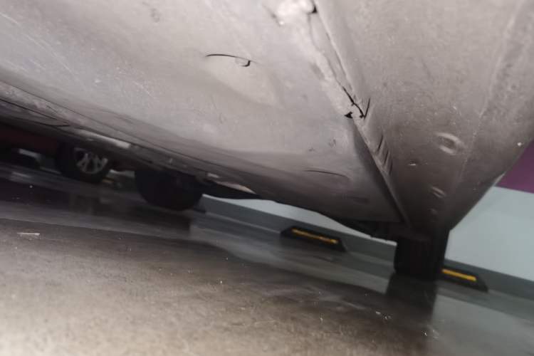 Used Volkswagen Sagitar 2017 230TSI Automatic Comfort Version Chassis Front Left