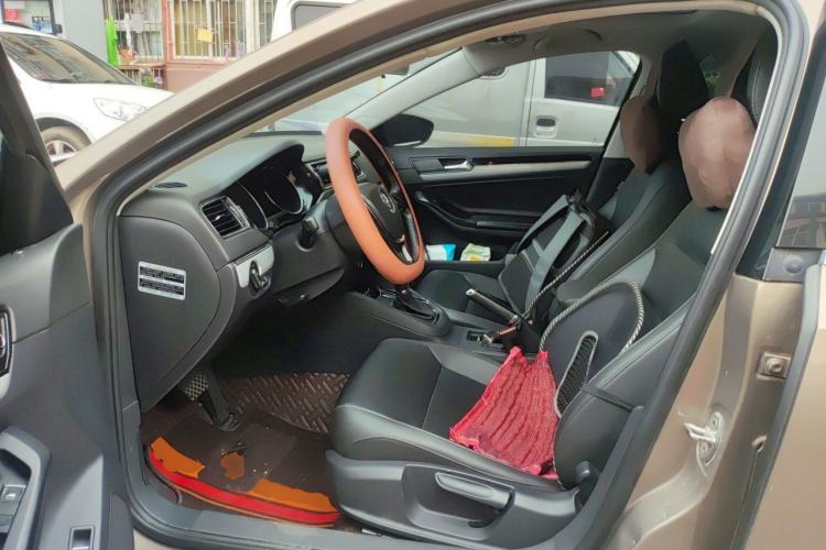 Used Volkswagen Sagitar 2017 1.6L Automatic Comfort Model Left Front Seat