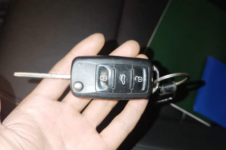 Used Volkswagen Sagitar 2017 230TSI Automatic Comfort Version Vehicle Key