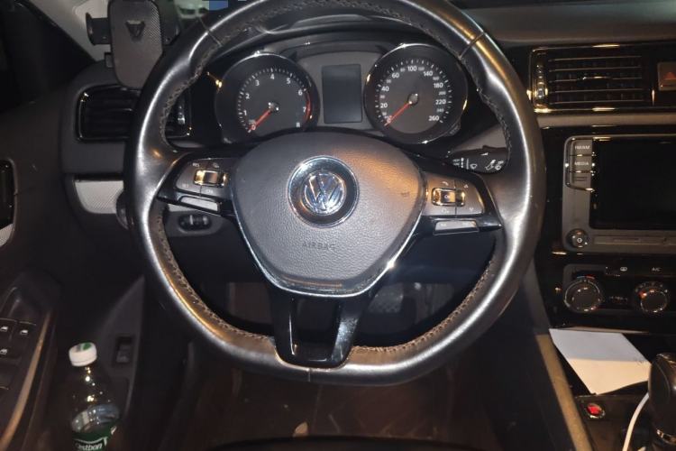 Used Volkswagen Sagitar 2017 1.6L Automatic Comfort Model Steering Wheel