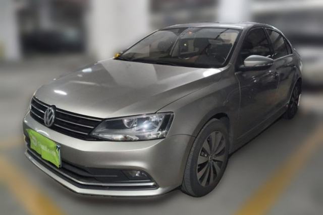 Used Volkswagen Sagitar 2017 230TSI Automatic Comfort Version