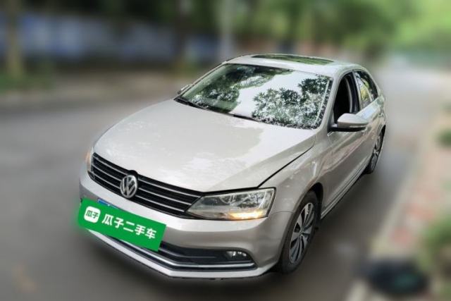 Used Volkswagen Sagitar 2017 230TSI Automatic Comfort Version