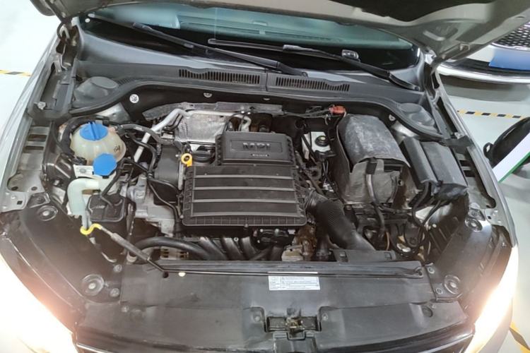 Used Volkswagen Sagitar 2017 1.6L Automatic Comfort Model Engine Bay