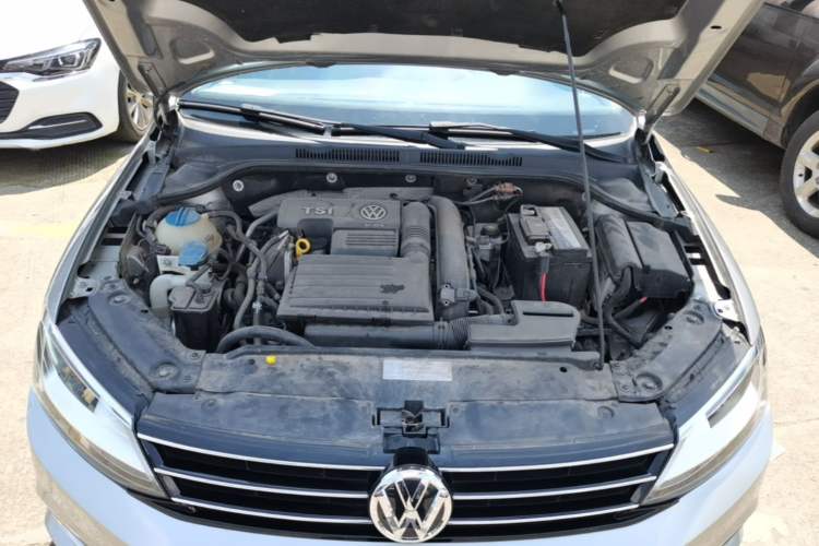 Used Volkswagen Sagitar 2017 230TSI Automatic Comfort Version Engine Bay