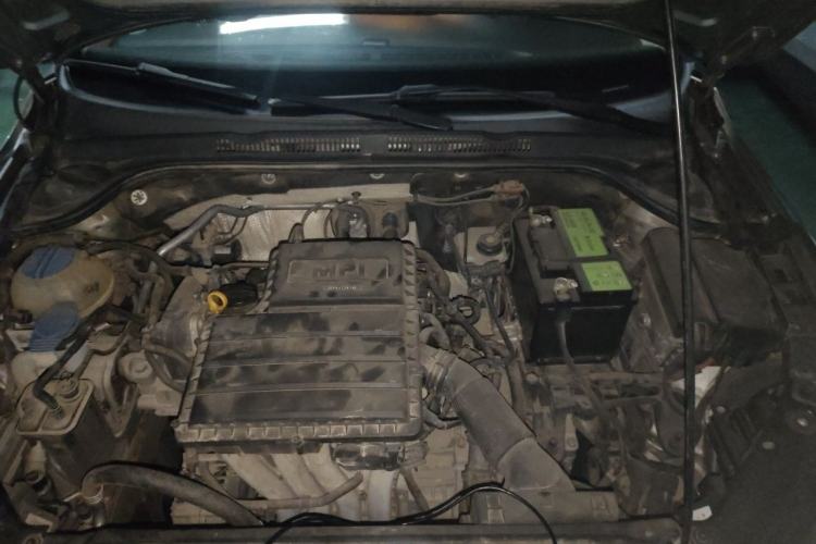 Used Volkswagen Sagitar 2017 1.6L Automatic Comfort Model Engine Bay