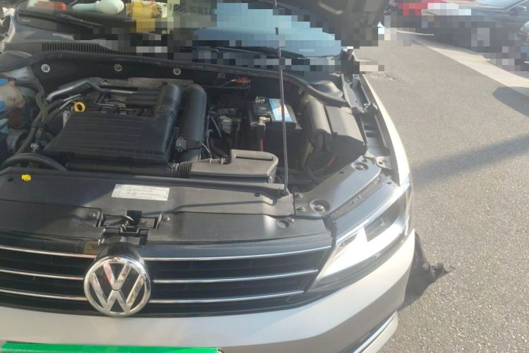 Used Volkswagen Sagitar 2017 230TSI Automatic Comfort Version Engine Bay Left