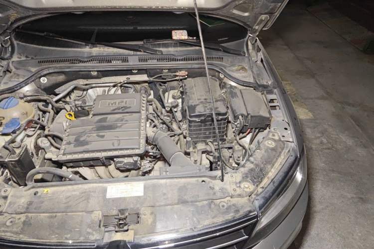 Used Volkswagen Sagitar 2017 1.6L Automatic Comfort Model Engine Bay Left