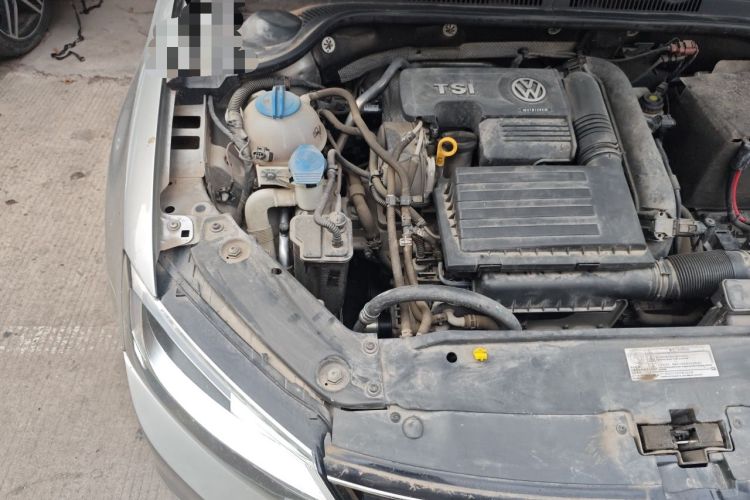 Used Volkswagen Sagitar 2017 230TSI Automatic Comfort Version Engine Bay Right