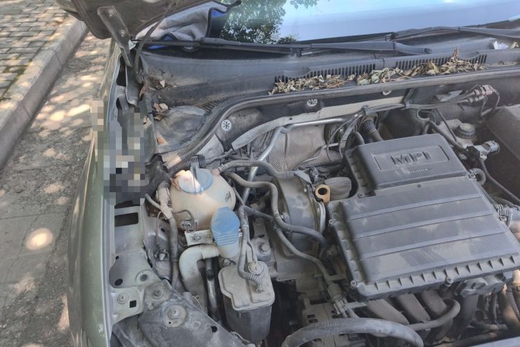 Used Volkswagen Sagitar 2017 1.6L Automatic Comfort Model Engine Bay Right
