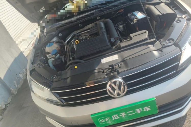 Used Volkswagen Sagitar 2017 230TSI Automatic Comfort Version Engine Bay Right