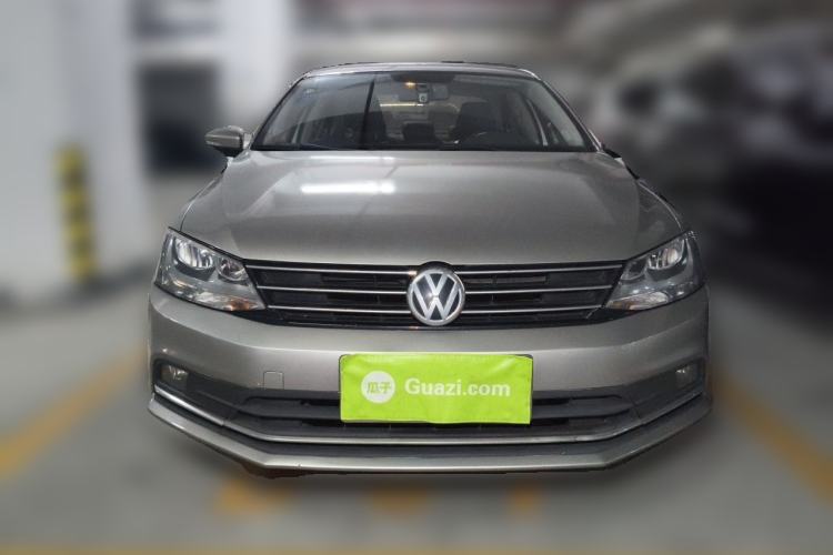 Used Volkswagen Sagitar 2017 230TSI Automatic Comfort Version Exterior 1