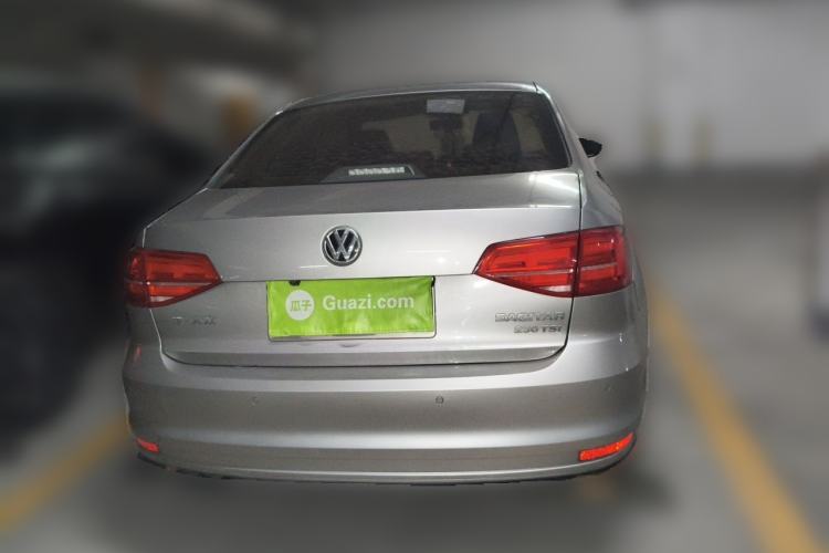 Used Volkswagen Sagitar 2017 230TSI Automatic Comfort Version Exterior 4