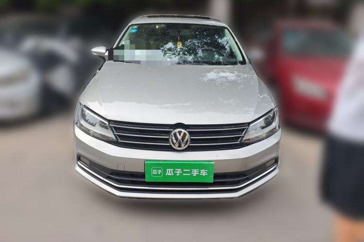Used Volkswagen Sagitar 2017 230TSI Automatic Comfort Version Front