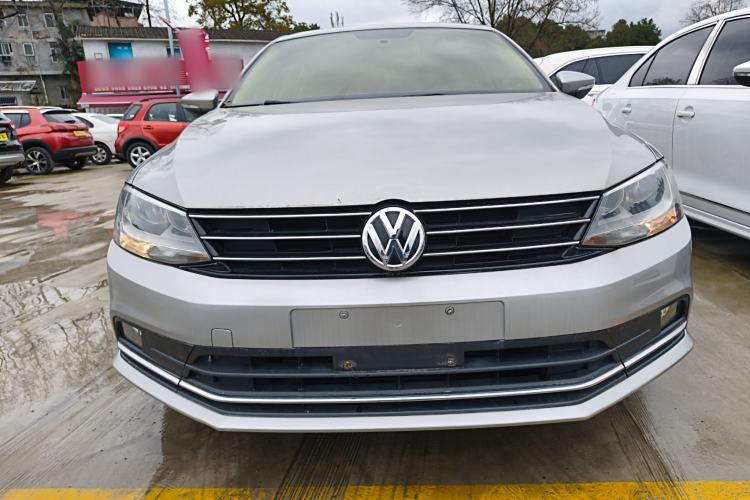 Used Volkswagen Sagitar 2017 230TSI Automatic Comfort Version Front