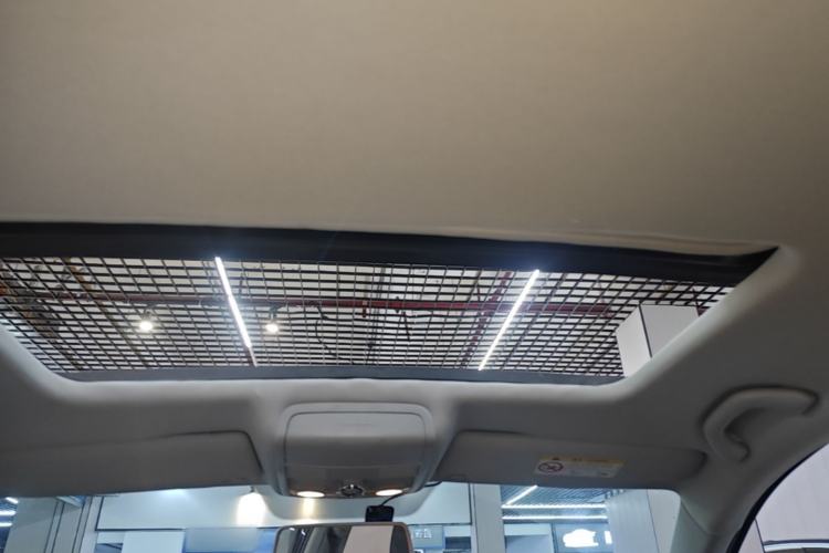Used Volkswagen Sagitar 2017 230TSI Automatic Comfort Version Headliner