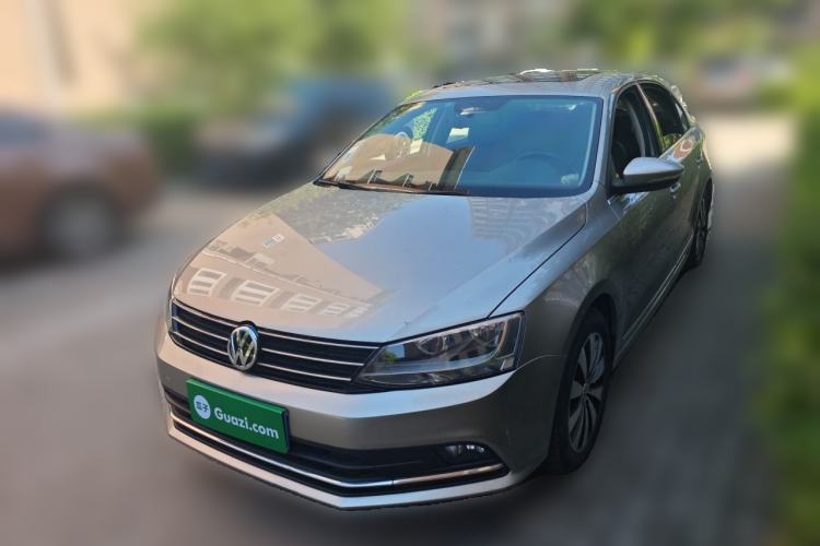 Used Volkswagen Sagitar 2017 1.6L Automatic Comfort Model Guazi used car, China used car export, Used car for sale, Used  cars, Cheapest cars for sale
