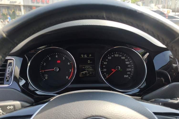 Used Volkswagen Sagitar 2017 1.6L Automatic Comfort Model Instrument Cluster