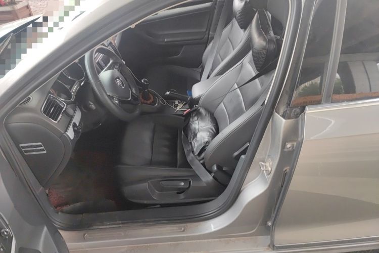 Used Volkswagen Sagitar 2017 230TSI Manual Comfort Model Left Front Seat