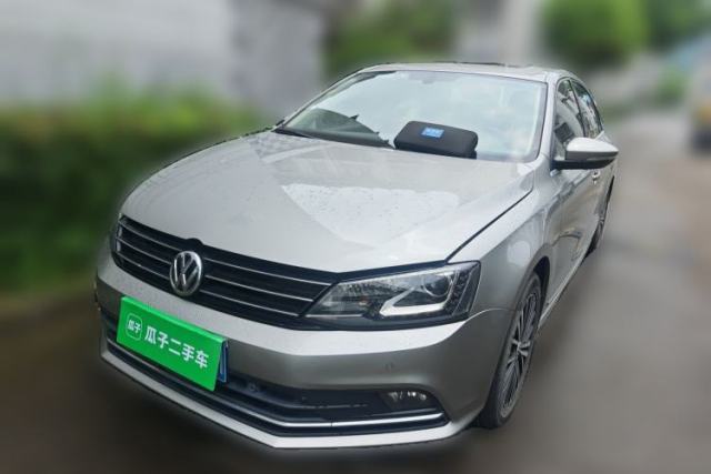 Used Volkswagen Sagitar 2017 230TSI Automatic Luxury Edition