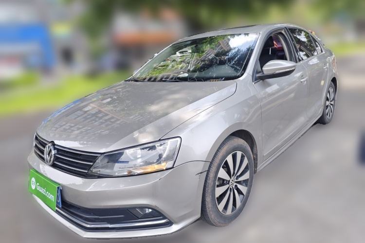 Used Volkswagen Sagitar 2017 1.6L Automatic Comfort Model Guazi used car, China used car export, Used car for sale, Used  cars, Cheapest cars for sale