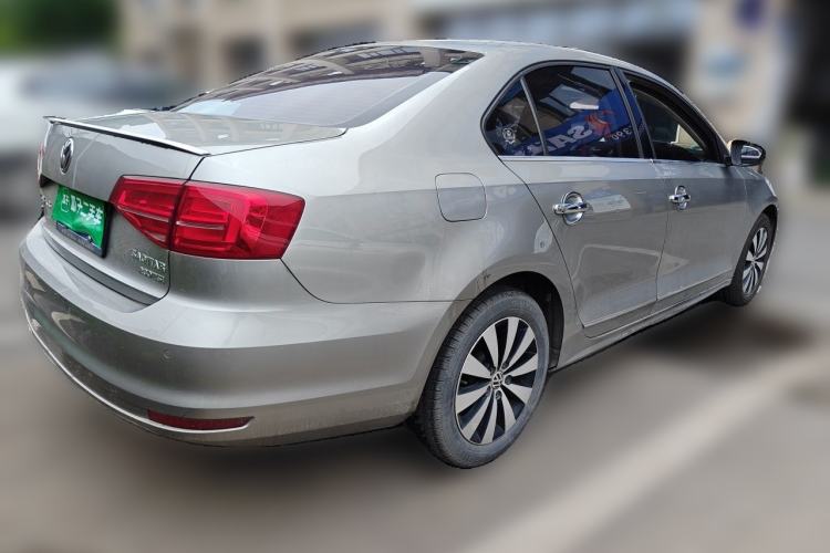Used Volkswagen Sagitar 2017 230TSI Automatic Comfort Version Rear Right 45 Deg