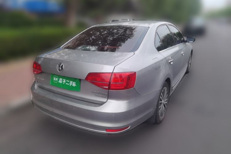 Used Volkswagen Sagitar 2017 230TSI Automatic Luxury Edition Rear Right 45 Deg