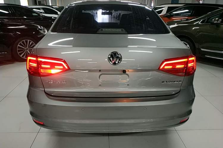 Used Volkswagen Sagitar 2017 1.6L Automatic Comfort Model Rear