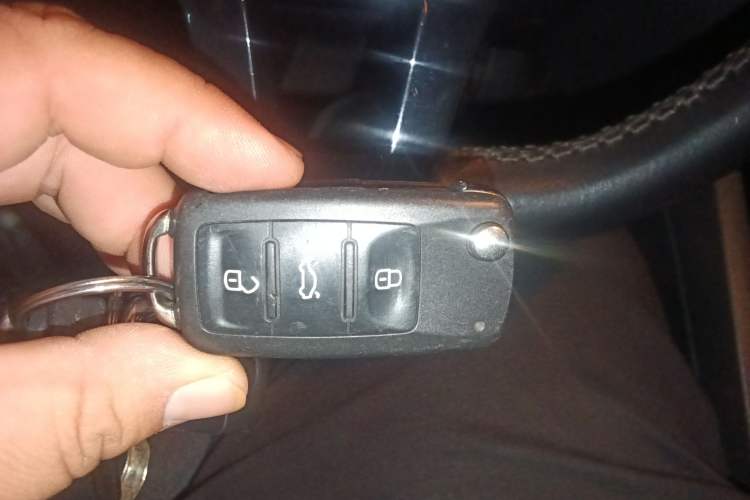 Used Volkswagen Sagitar 2017 1.6L Automatic Comfort Model Vehicle Key