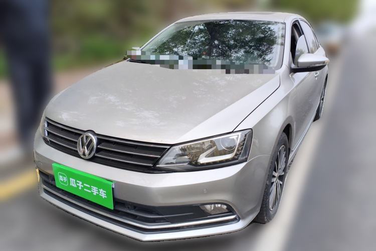 Used Volkswagen Sagitar 2017 230TSI Automatic Luxury Edition Guazi used car, China used car export, Used car for sale, Used  cars, Cheapest cars for sale
