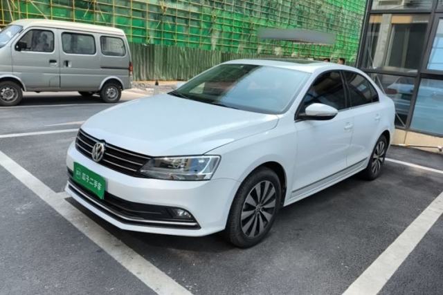 Used Volkswagen Sagitar 2017 230TSI Automatic Comfort Version