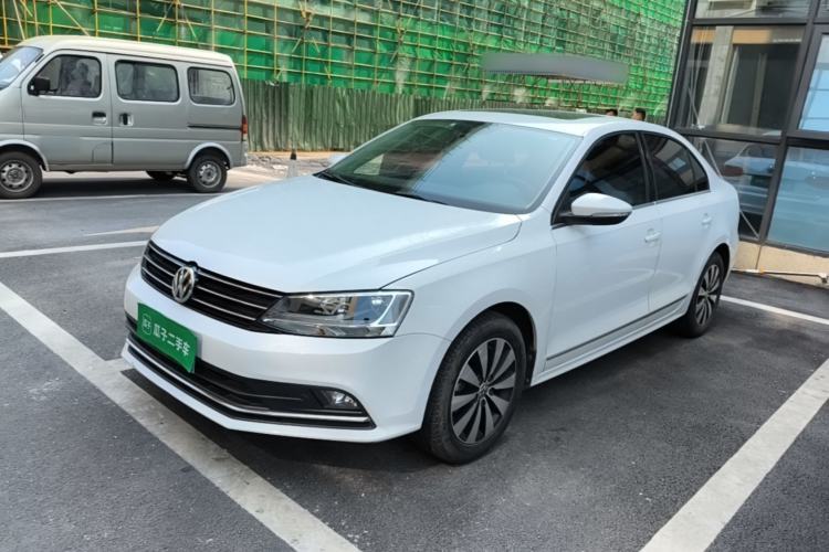 Used Volkswagen Sagitar 2017 230TSI Automatic Comfort Version Guazi used car, China used car export, Used car for sale, Used  cars, Cheapest cars for sale