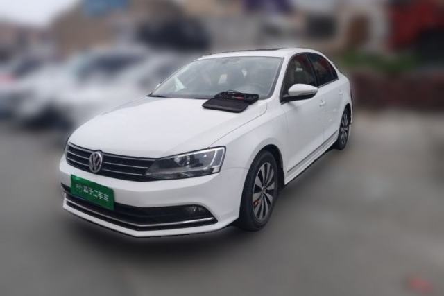 Used Volkswagen Sagitar 2017 180TSI Automatic Luxury Edition
