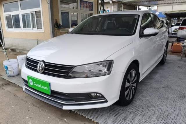 Used Volkswagen Sagitar 2017 180TSI Automatic Leading Model