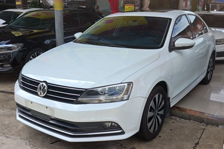 Used Volkswagen Sagitar 2017 230TSI Automatic Comfort Version Guazi used car, China used car export, Used car for sale, Used Volkswagen cars, Cheapest cars for sale