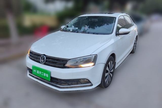 Used Volkswagen Sagitar 2017 230TSI Automatic Comfort Version