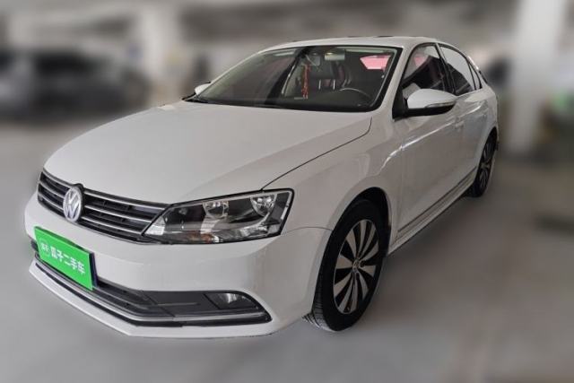 Used Volkswagen Sagitar 2017 230TSI Automatic Comfort Version