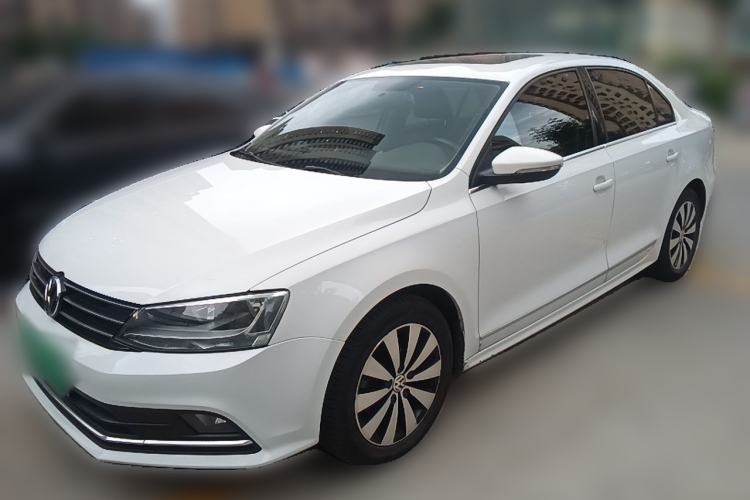 Used Volkswagen Sagitar 2017 230TSI Automatic Comfort Version Guazi used car, China used car export, Used car for sale, Used cars, Cheapest cars for sale