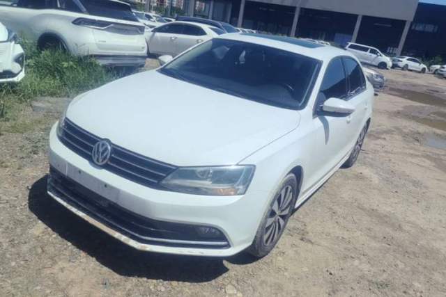Used Volkswagen Sagitar 2017 230TSI Automatic Comfort Version