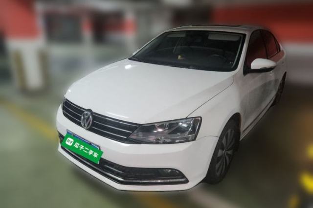 Used Volkswagen Sagitar 2017 230TSI Automatic Comfort Version