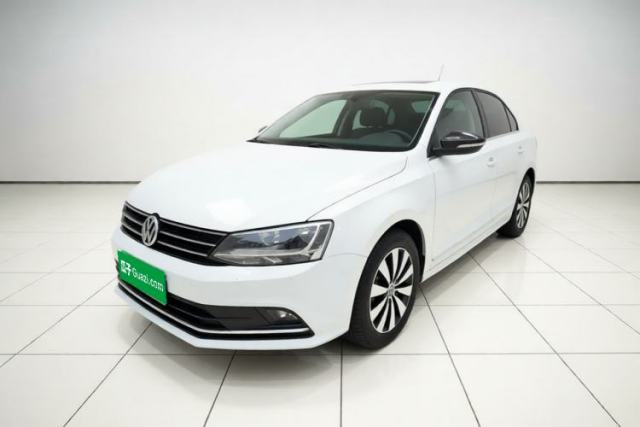 Used Volkswagen Sagitar 2017 230TSI Automatic Comfort Version