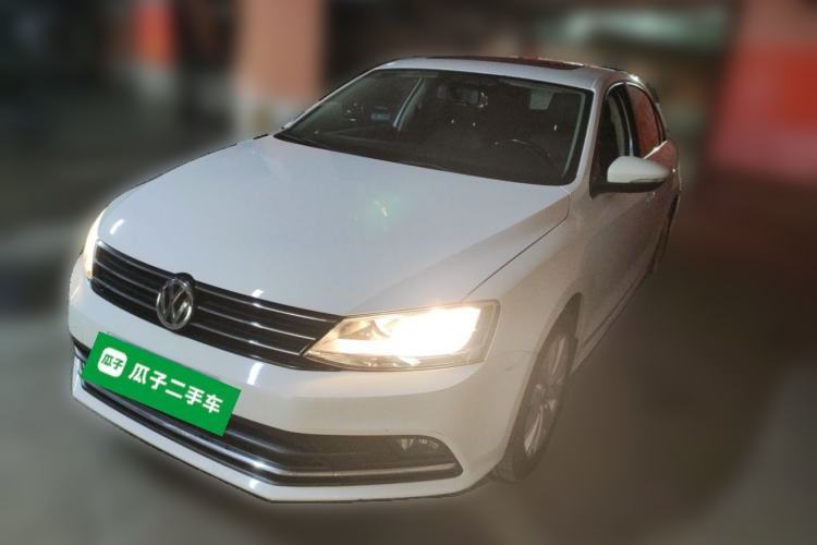 Używany Volkswagen Sagitar 2017 1.6L Automatic Comfort Model Guazi used car, China used car export, Used car for sale, Used cars, Cheapest cars for sale