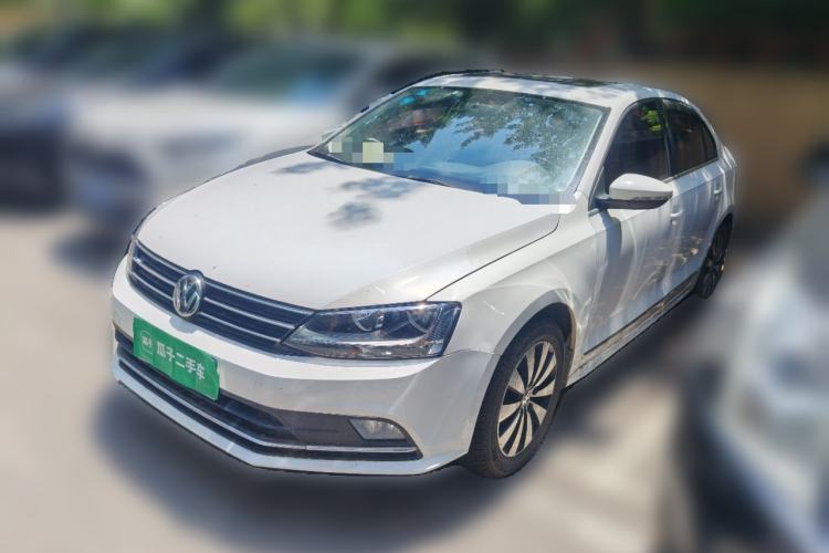 Used Volkswagen Sagitar 2017 1.6L Manual Comfort Model Guazi used car, China used car export, Used car for sale, Used  cars, Cheapest cars for sale