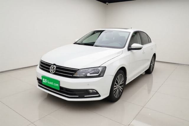 Used Volkswagen Sagitar 2017 230TSI Automatic Luxury Edition