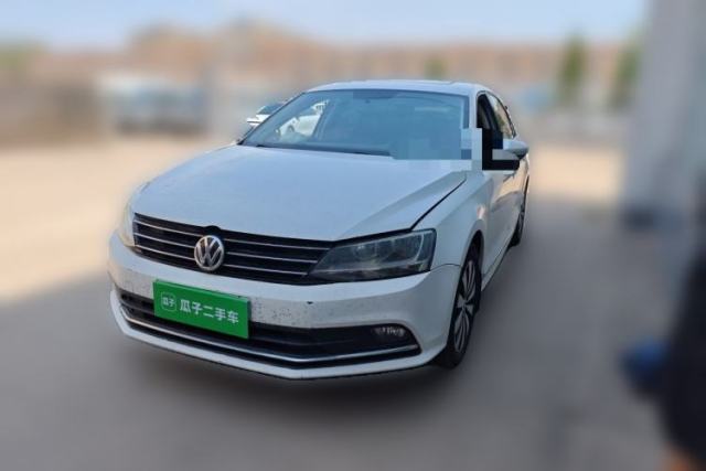 Used Volkswagen Sagitar 2017 1.6L Automatic Fashion Model
