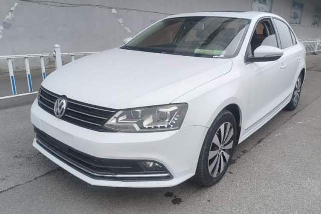 Used Volkswagen Sagitar 2017 230TSI Automatic Comfort Version